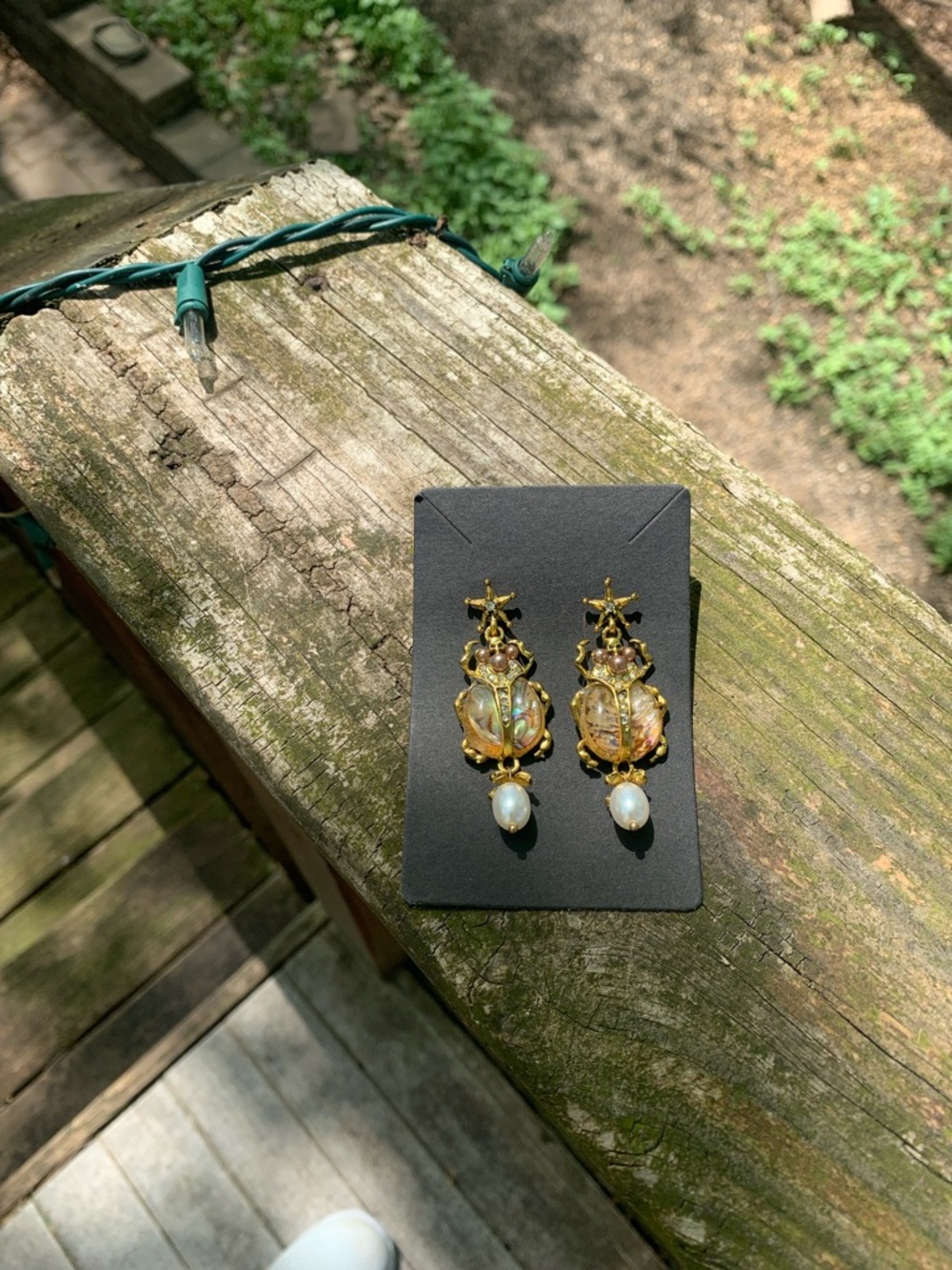 NWT Anthropologie Gold Beetle Drop Earrings with Iridescent Abalone and Pearl - Picture 6 of 6